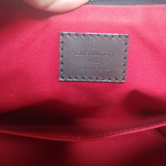 Authentic Louis Vuitton Sienna Damier Ebene MM Crossbody Bag with Strap - Picture 8 of 14